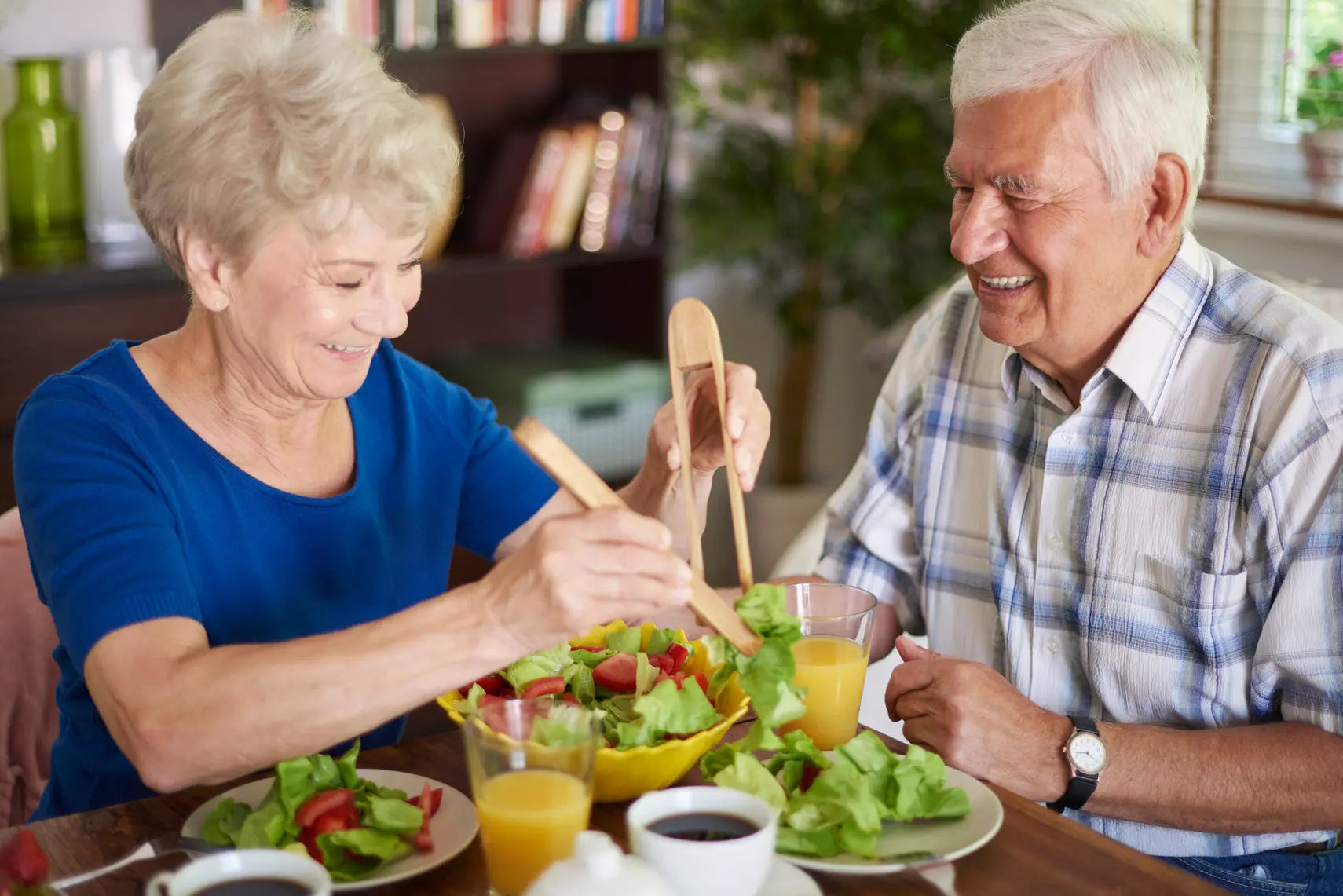 Best Brain Foods for Seniors: What to Eat